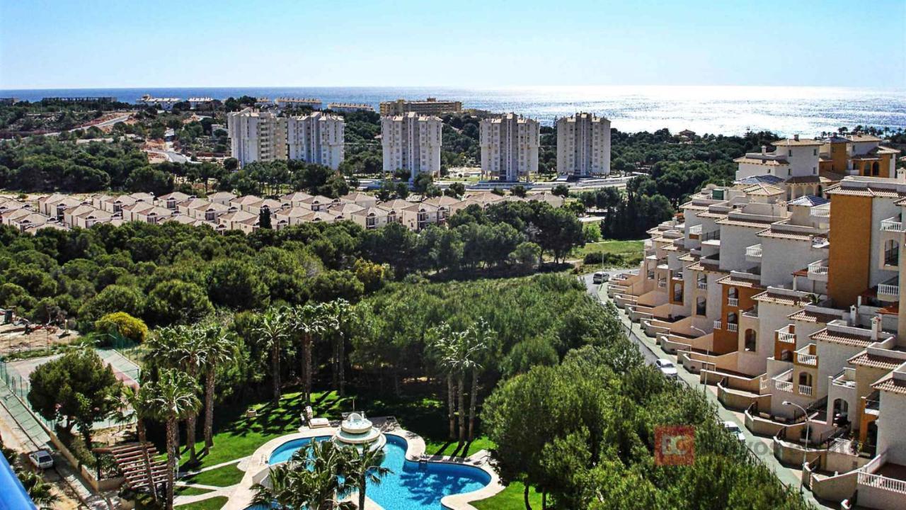 2-Bedroom And Living Room Apartment Near Campoamor Beach Εξωτερικό φωτογραφία