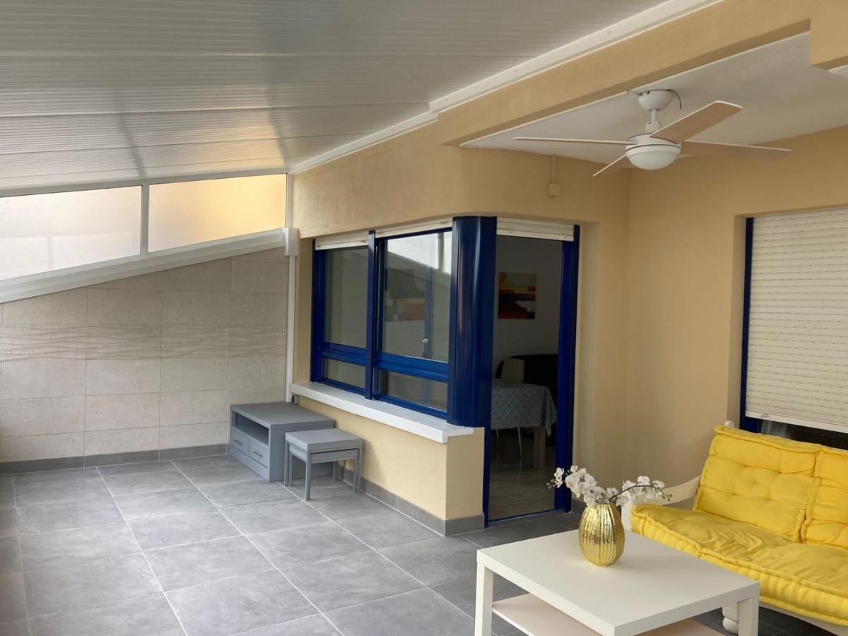 2-Bedroom And Living Room Apartment Near Campoamor Beach Εξωτερικό φωτογραφία